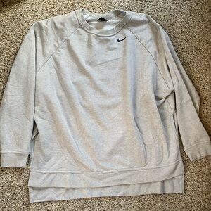 Nike long sleeve pullover